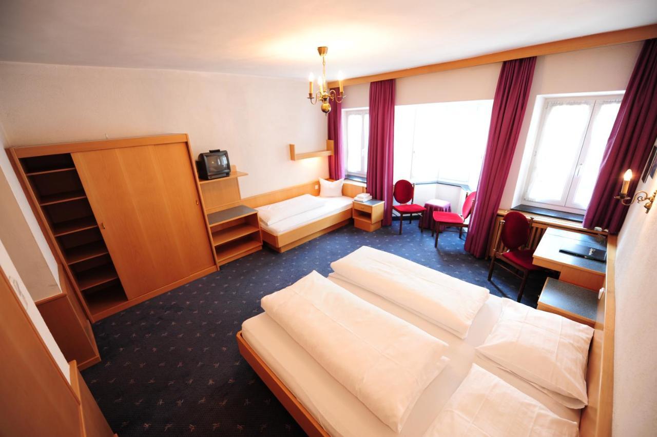 Hotel Krone Matrei am Brenner Exteriér fotografie