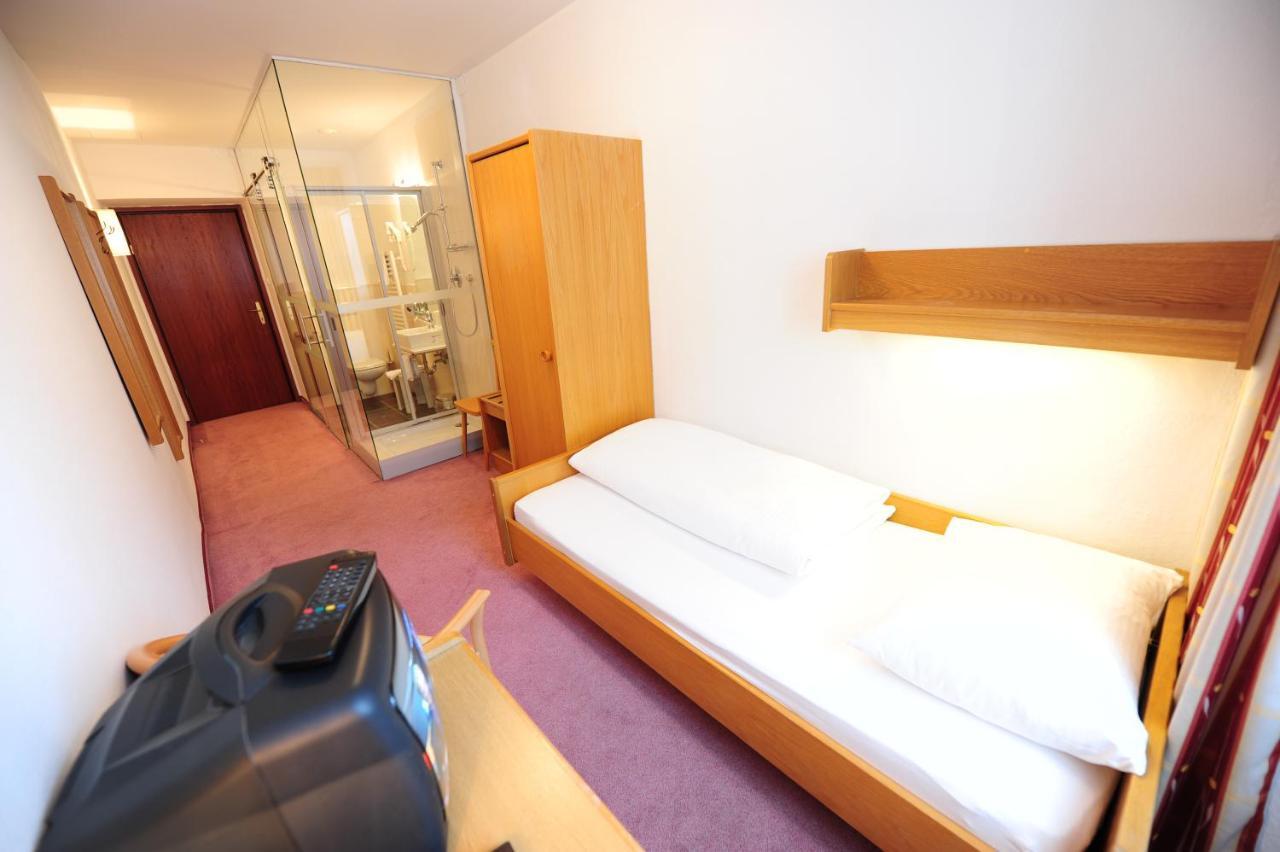 Hotel Krone Matrei am Brenner Exteriér fotografie